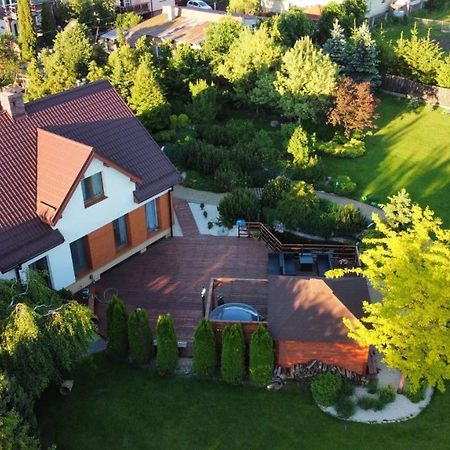 Dom Ogrodem Otulony Villa Bakalarzewo Екстериор снимка